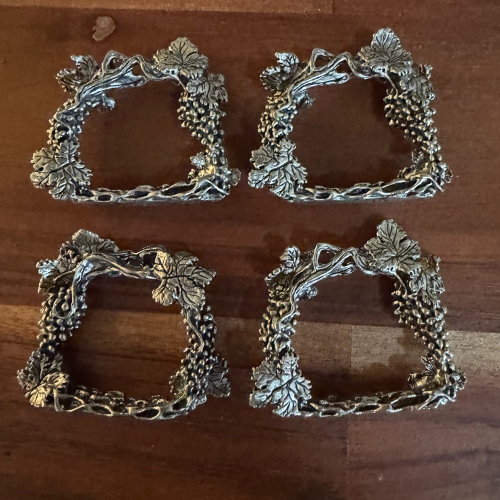 Vintage Wine And Food Accessories, Pewter Napkin Rings set of 4- Scruby- EUC